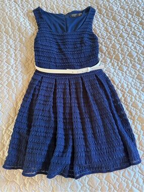 NWT GUESS Navy Pucker Knit Belted Skater Dress Size
